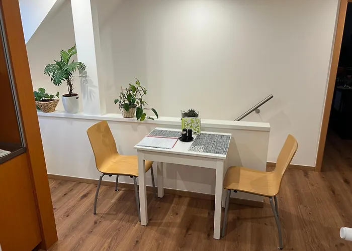 Apartamento Klidné U Prahy Sluhy